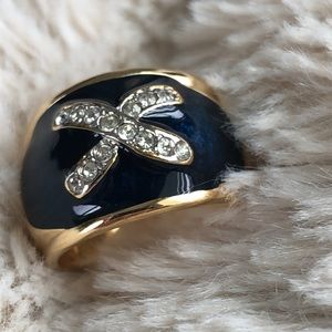 Ivana Trump Gold, Black, Crystal Ring Size 6